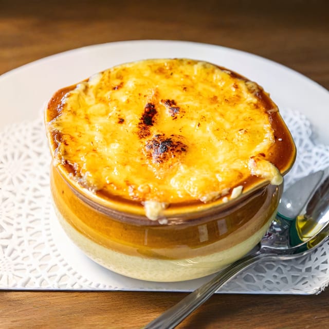 Gratinée Lyonnaise.